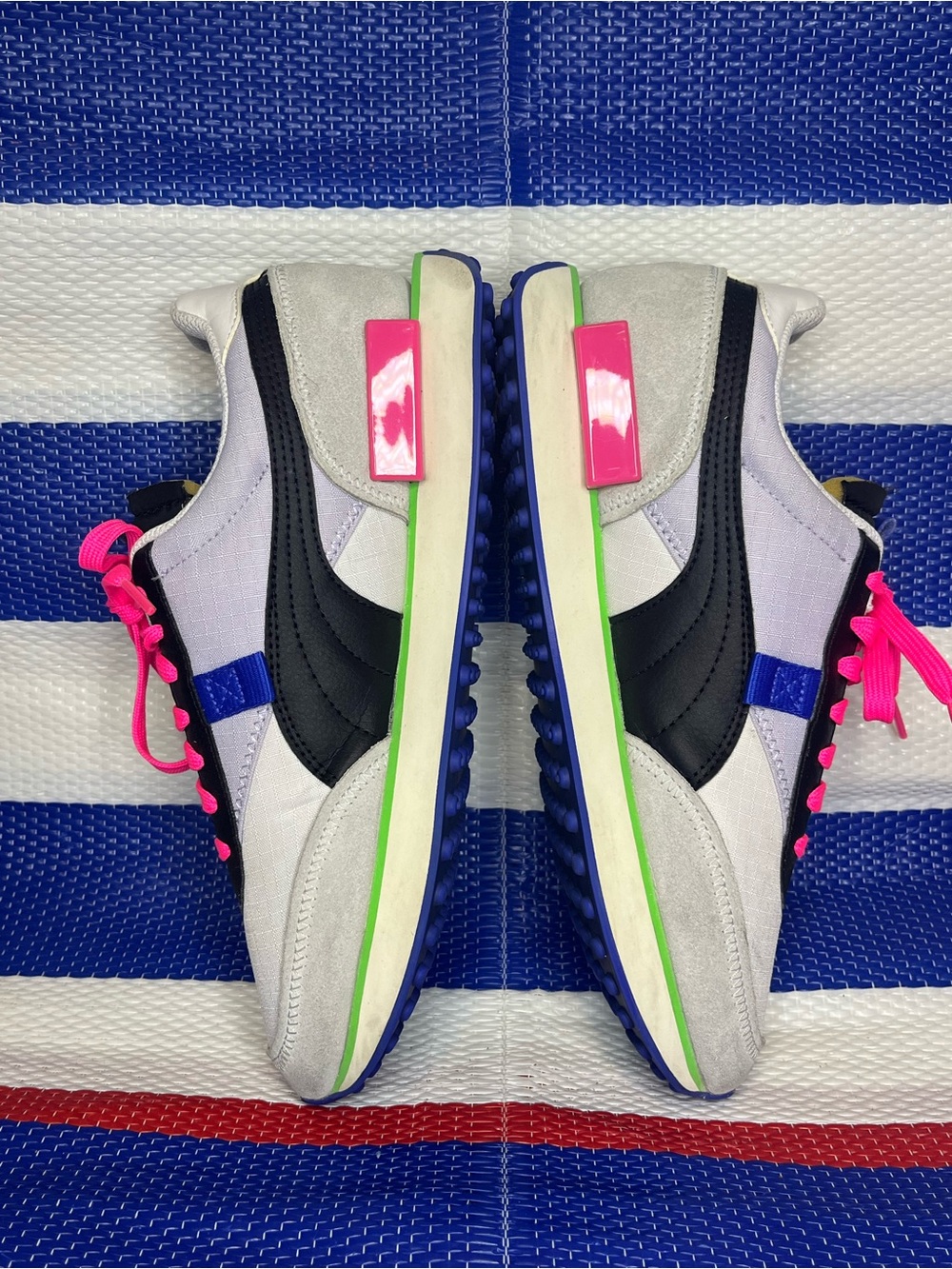 Puma Future Rider Play On Two Tone Retro 90’s Style Fashion Sneakers Size 7.5 - Picture 16 of 16